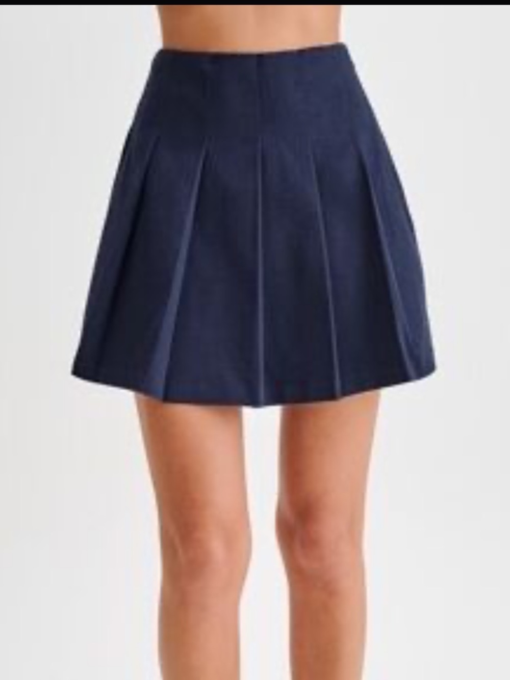 MESHKI Navy Pleated Mini Skirt - Classic Women's Skirt Size Small